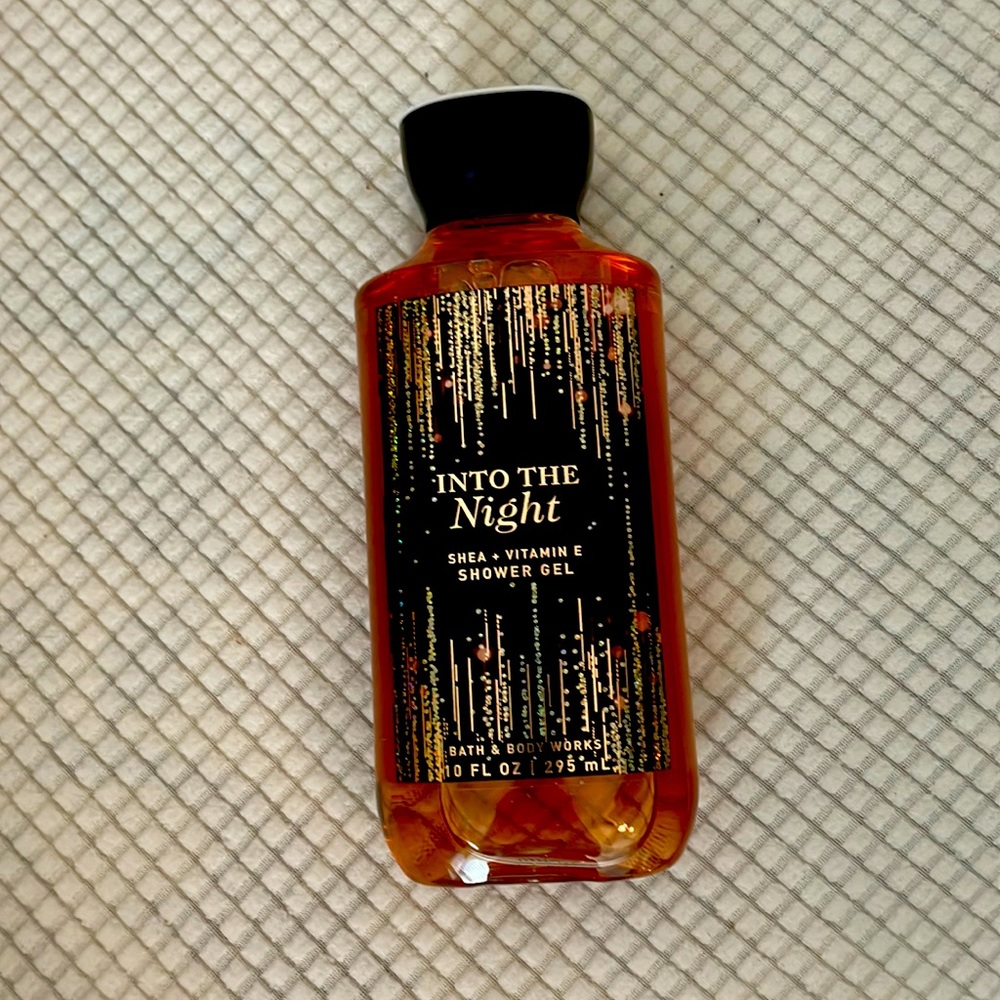 New Bath & Body Works INTO THE Night Shea + Vitamin E Shower Gel 10 FL OZ